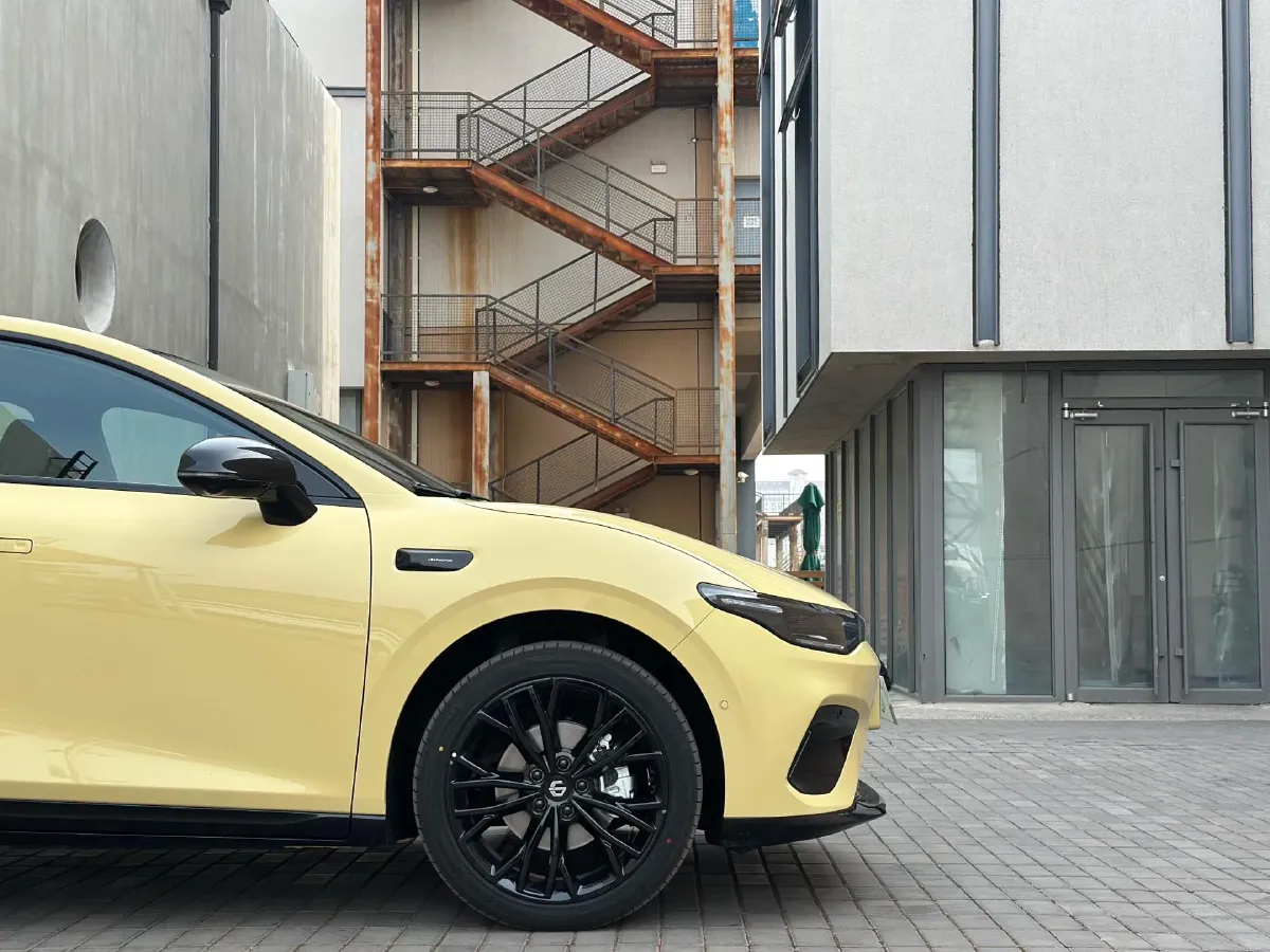 2026 Leapmotor Lafa5 BEV,autocango,china used car exporter,china ev exporter,chinese used car exporter,chinese used ev exporter