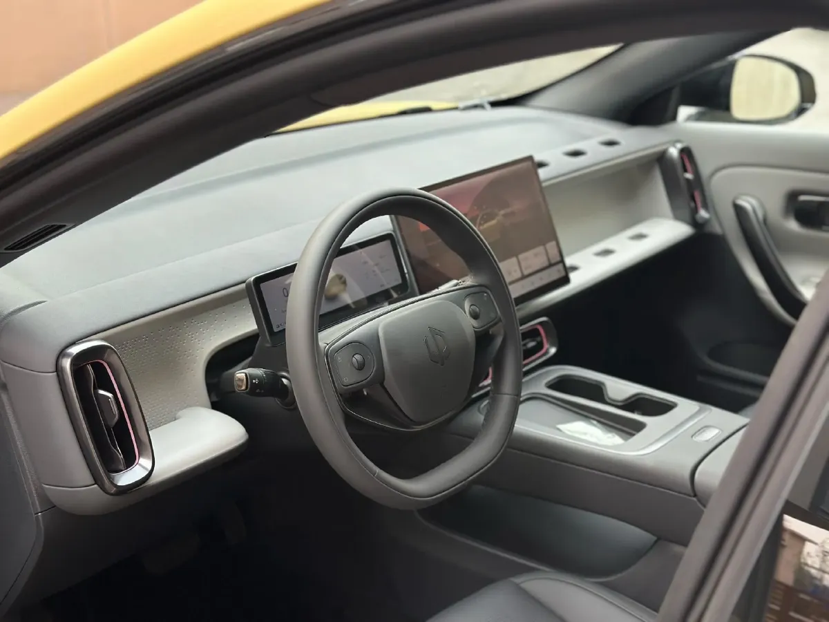 2026 Leapmotor Lafa5 BEV,autocango,china used car exporter,china ev exporter,chinese used car exporter,chinese used ev exporter