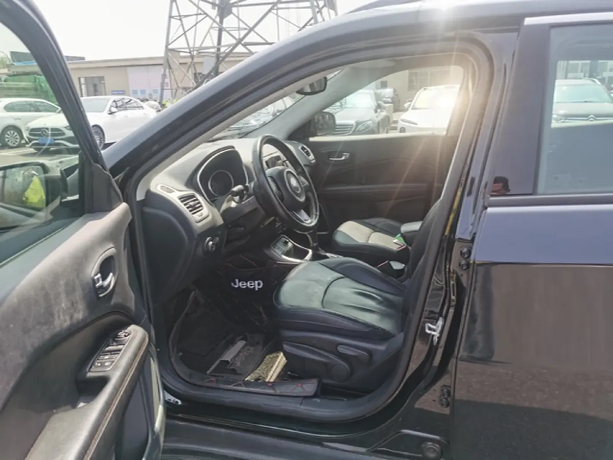 2017 Jeep Compass 1.4T 165HP L4 7DCT,autocango,china used car exporter,china ev exporter,chinese used car exporter,chinese used ev exporter