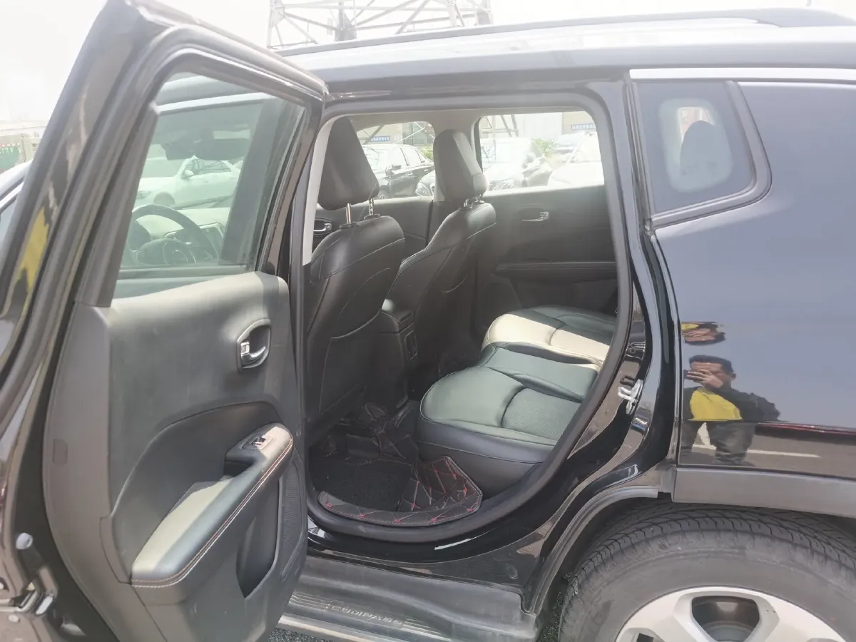 2017 Jeep Compass 1.4T 165HP L4 7DCT,autocango,china used car exporter,china ev exporter,chinese used car exporter,chinese used ev exporter