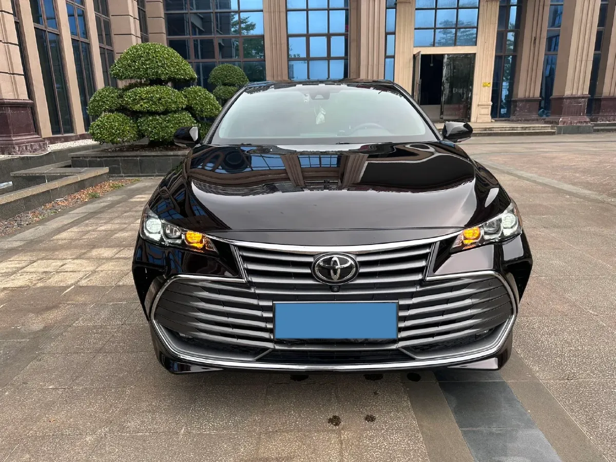 2019 Toyota Avalon 2.5L 209HP L4 8AT,autocango,china used car exporter,china ev exporter,chinese used car exporter,chinese used ev exporter