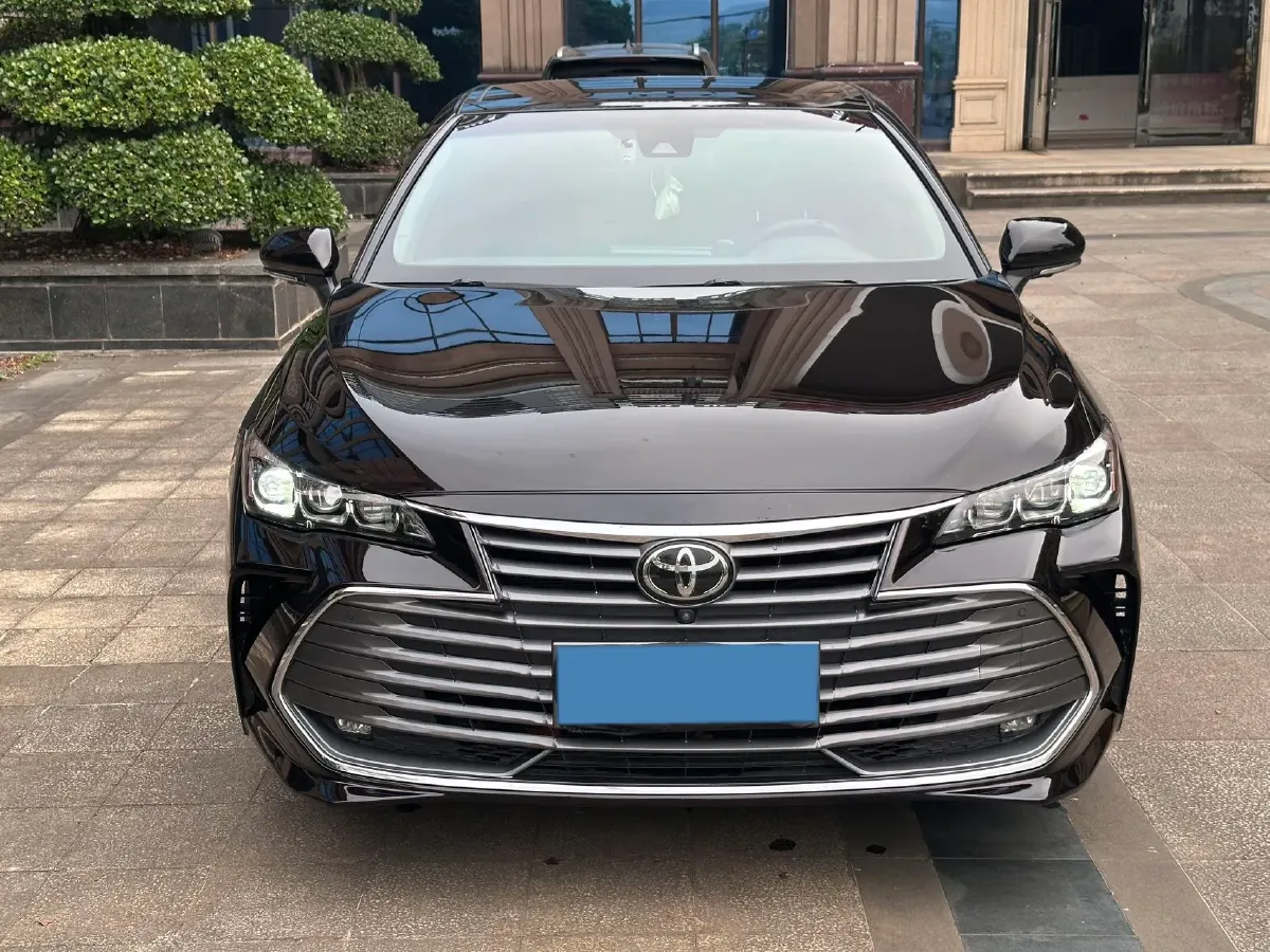2019 Toyota Avalon 2.5L 209HP L4 8AT,autocango,china used car exporter,china ev exporter,chinese used car exporter,chinese used ev exporter