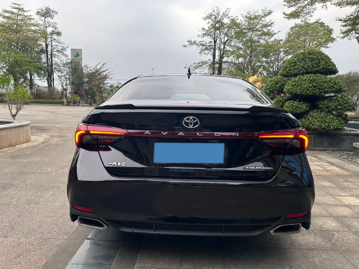 2019 Toyota Avalon 2.5L 209HP L4 8AT,autocango,china used car exporter,china ev exporter,chinese used car exporter,chinese used ev exporter