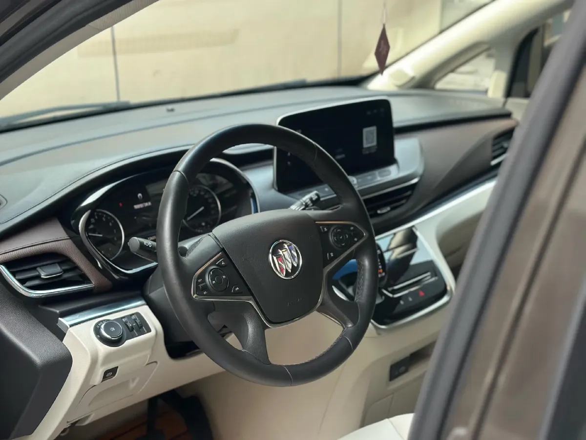 2022 Buick GL8 2.0T 237HP L4 9AT,autocango,china used car exporter,china ev exporter,chinese used car exporter,chinese used ev exporter