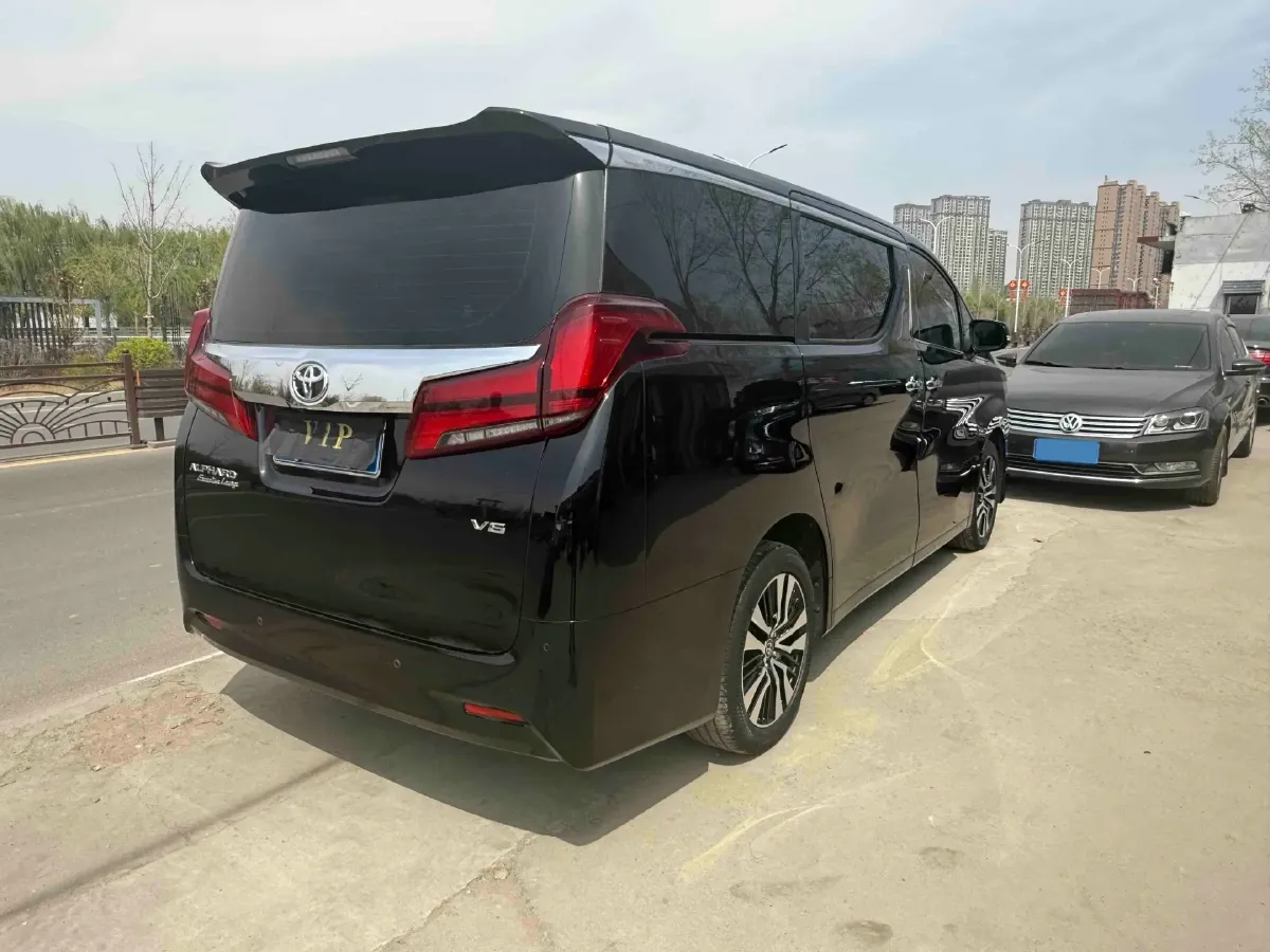 2018 Toyota Alphard 3.5L 301HP V6 8AT,autocango,china used car exporter,china ev exporter,chinese used car exporter,chinese used ev exporter