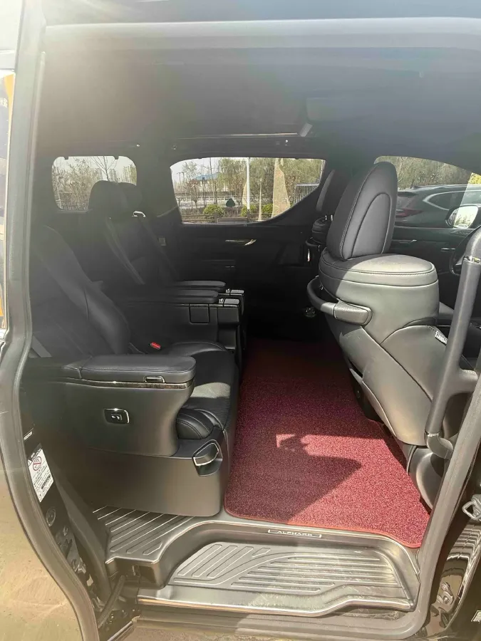 2018 Toyota Alphard 3.5L 301HP V6 8AT,autocango,china used car exporter,china ev exporter,chinese used car exporter,chinese used ev exporter