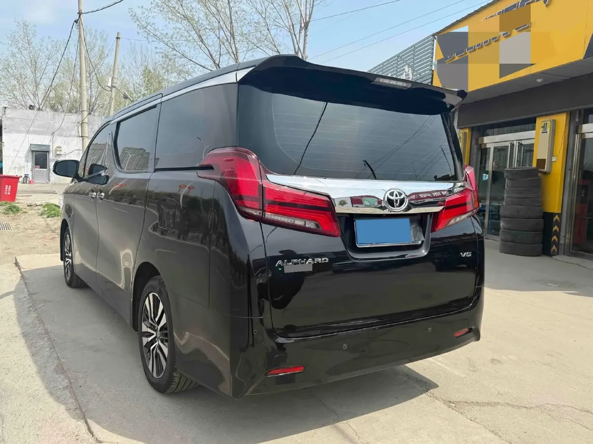 2018 Toyota Alphard 3.5L 301HP V6 8AT,autocango,china used car exporter,china ev exporter,chinese used car exporter,chinese used ev exporter