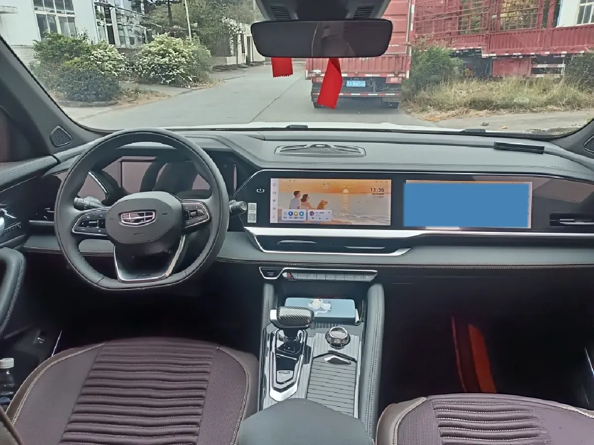 2025 Geely Monjaro 2.0T 238HP L4 8AT,autocango,china used car exporter,china ev exporter,chinese used car exporter,chinese used ev exporter