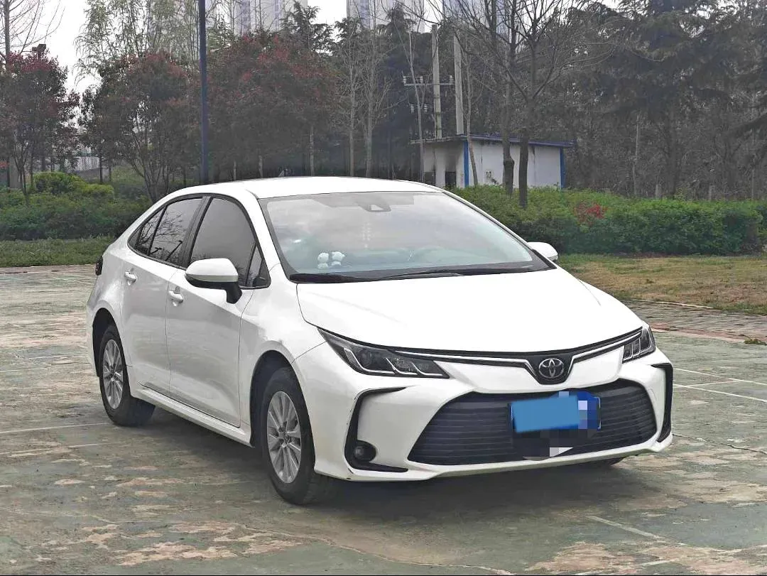 2022 Toyota Corolla 1.2T 116HP L4 CVT,autocango,china used car exporter,china ev exporter,chinese used car exporter,chinese used ev exporter