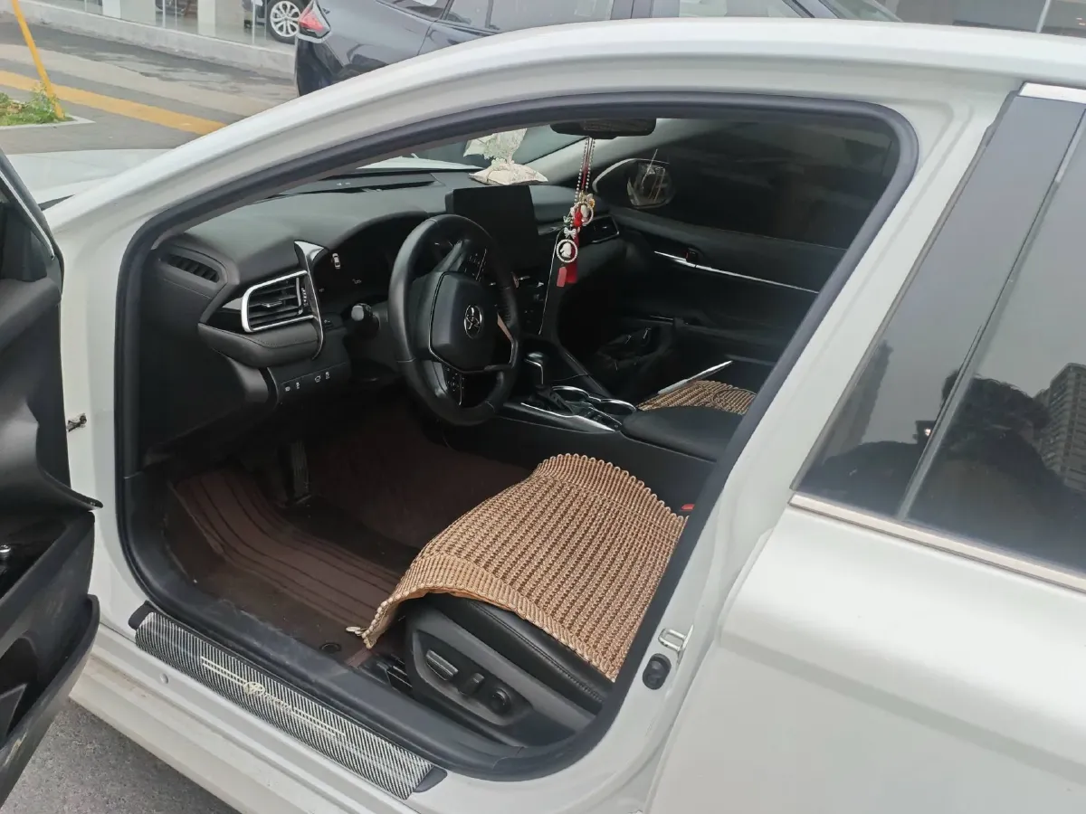 2021 Toyota Camry 2.5L 178HP L4 E-CVT Hybrid,autocango,china used car exporter,china ev exporter,chinese used car exporter,chinese used ev exporter