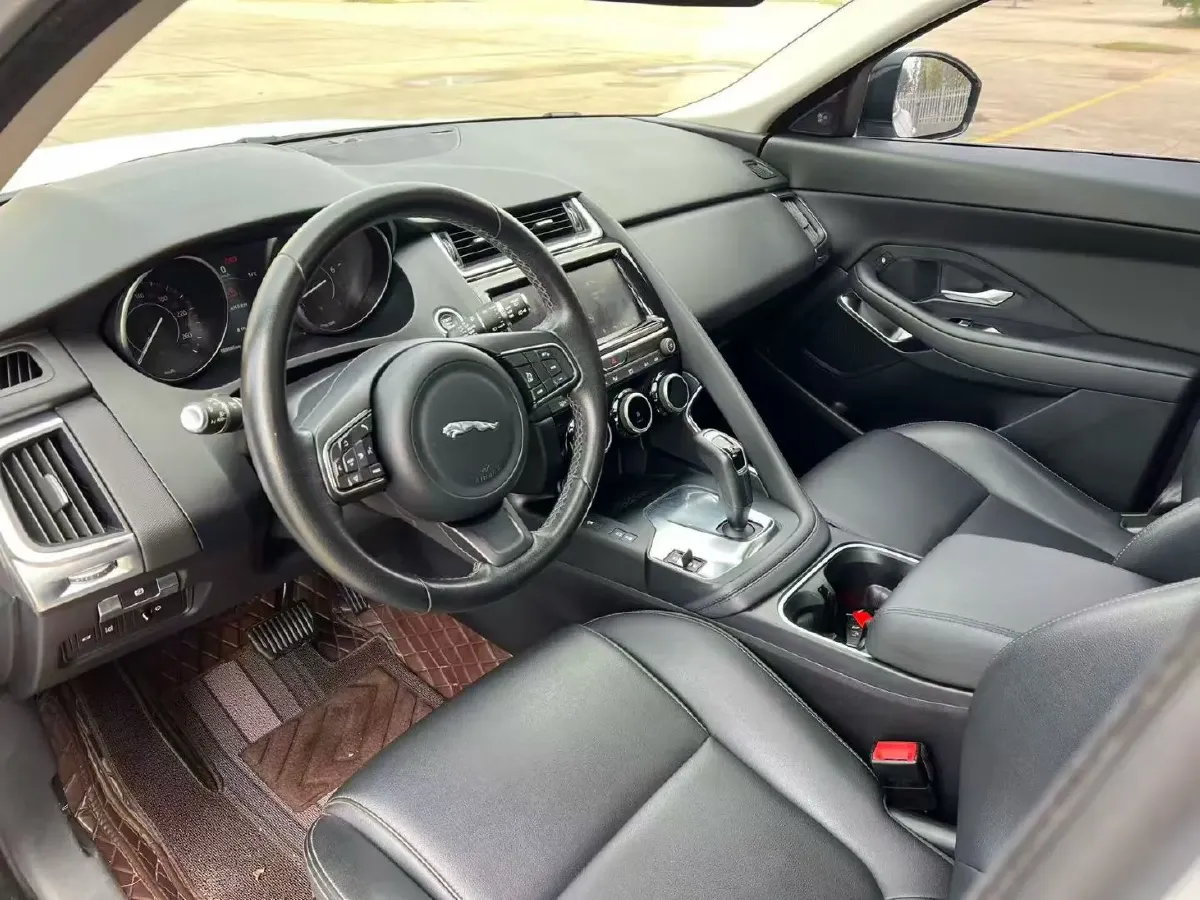 2018 Jaguar XEL 2.0T 200HP L4 8AT,autocango,china used car exporter,china ev exporter,chinese used car exporter,chinese used ev exporter