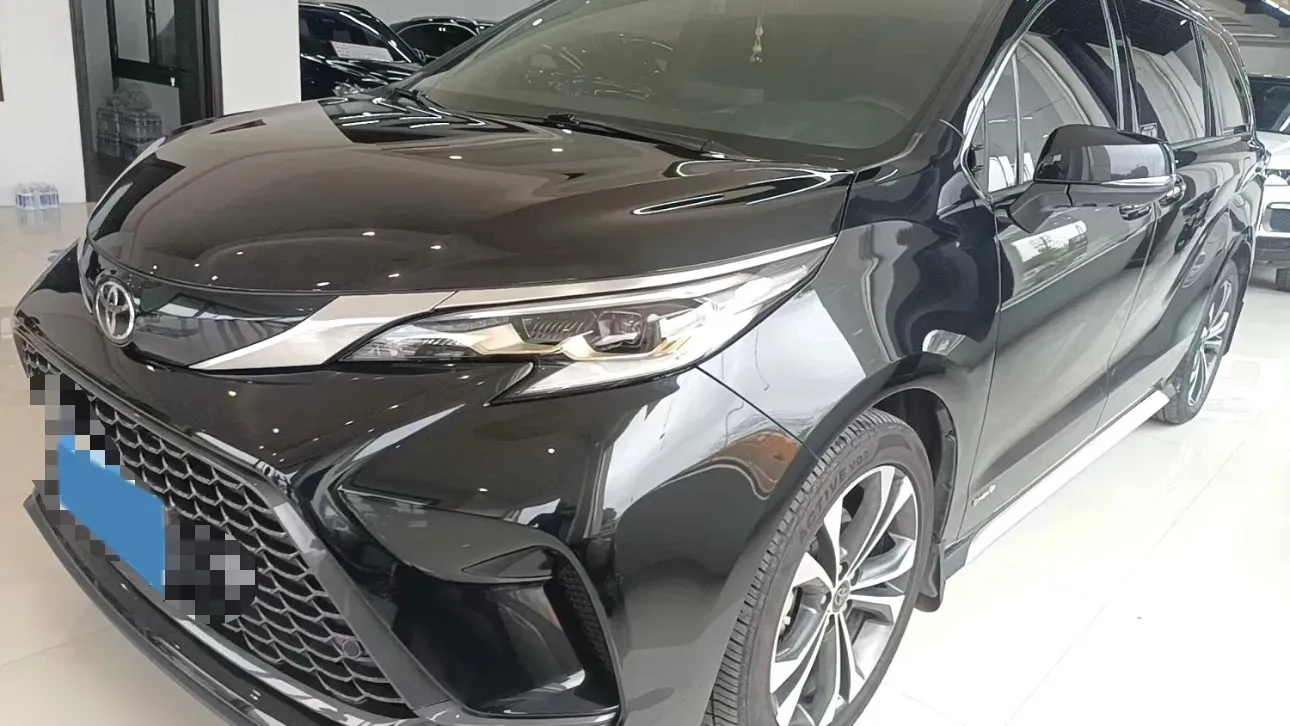 2024 Toyota Granvia 2.5L 189HP L4 E-CVT Hybrid,autocango,china used car exporter,china ev exporter,chinese used car exporter,chinese used ev exporter