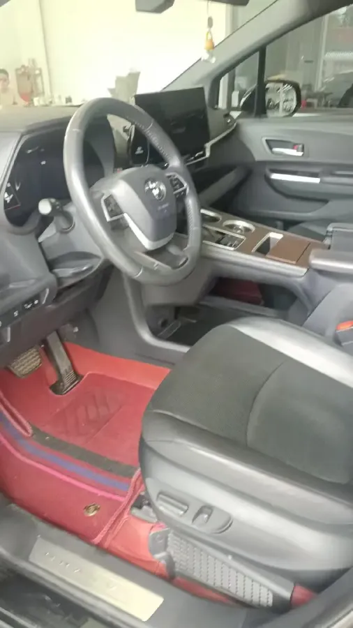 2024 Toyota Granvia 2.5L 189HP L4 E-CVT Hybrid,autocango,china used car exporter,china ev exporter,chinese used car exporter,chinese used ev exporter