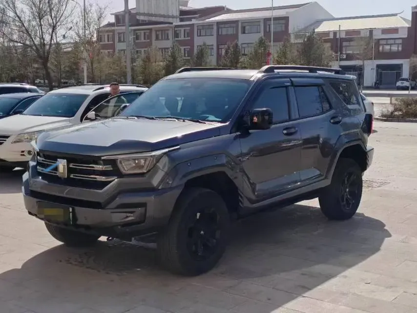 2023 Tank 400 2.0T 252HP L4 9AT PHEV 37.1KWH,autocango,china used car exporter,china ev exporter,chinese used car exporter,chinese used ev exporter