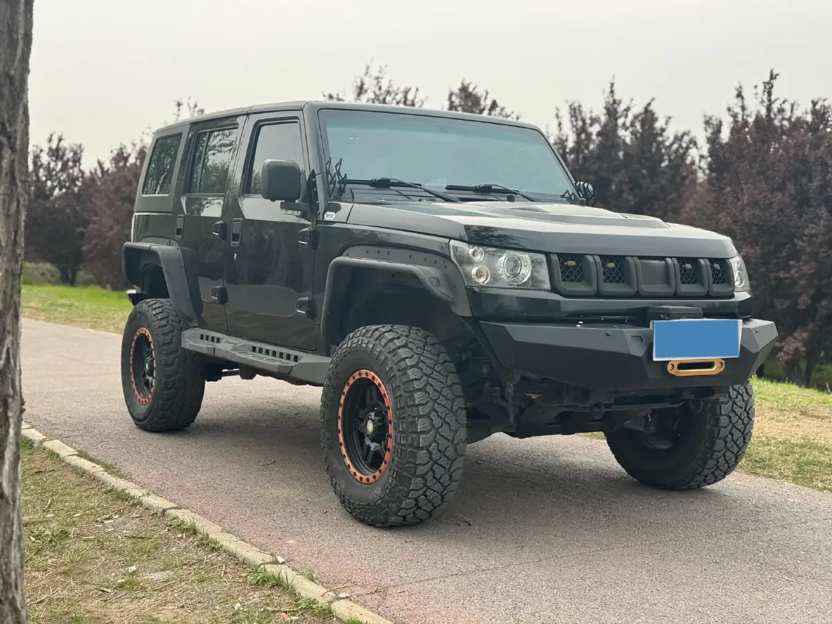 2017 Beijing BJ40 2.3T 250HP L4 6AT,autocango,china used car exporter,china ev exporter,chinese used car exporter,chinese used ev exporter