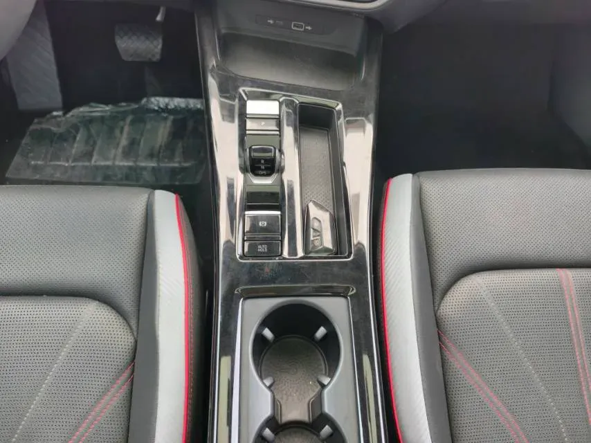 2024 Volkswagen Lamando 1.4T 150HP L4 7DCT,autocango,china used car exporter,china ev exporter,chinese used car exporter,chinese used ev exporter