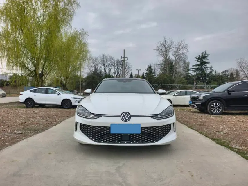 2024 Volkswagen Lamando 1.4T 150HP L4 7DCT,autocango,china used car exporter,china ev exporter,chinese used car exporter,chinese used ev exporter