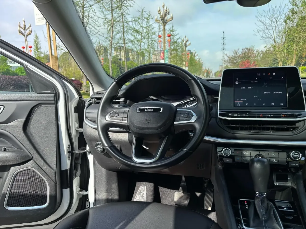 2021 Jeep Compass 1.3T 173HP L4 7DCT,autocango,china used car exporter,china ev exporter,chinese used car exporter,chinese used ev exporter