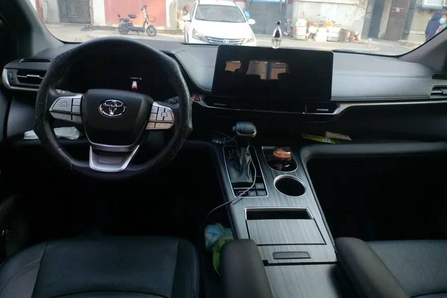 2021 Toyota Sienna 2.5L 192HP L4 E-CVT Hybrid,autocango,china used car exporter,china ev exporter,chinese used car exporter,chinese used ev exporter