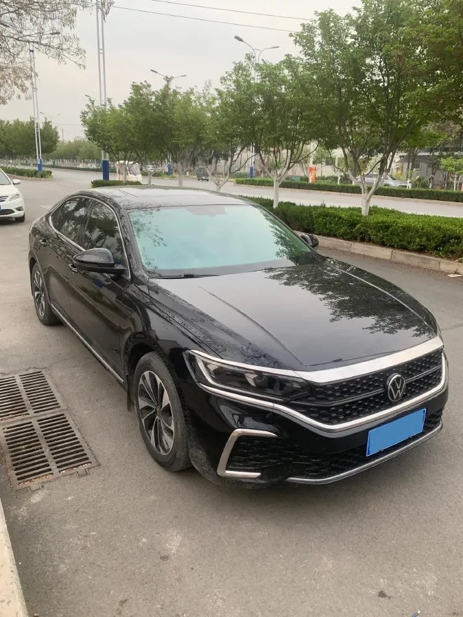 2023 Volkswagen Passat 2.0T 186HP L4 7DCT,autocango,china used car exporter,china ev exporter,chinese used car exporter,chinese used ev exporter