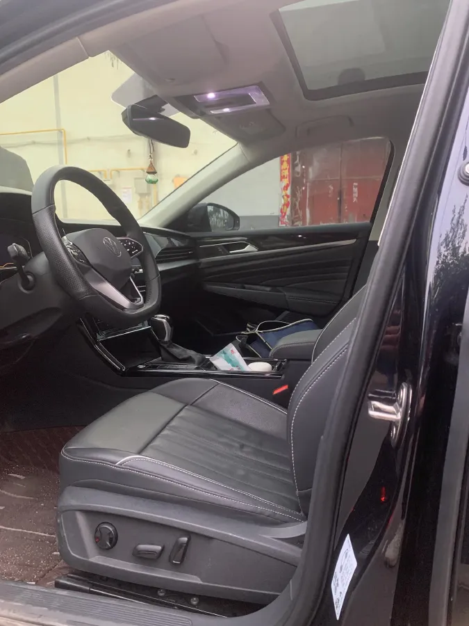 2023 Volkswagen Passat 2.0T 186HP L4 7DCT,autocango,china used car exporter,china ev exporter,chinese used car exporter,chinese used ev exporter