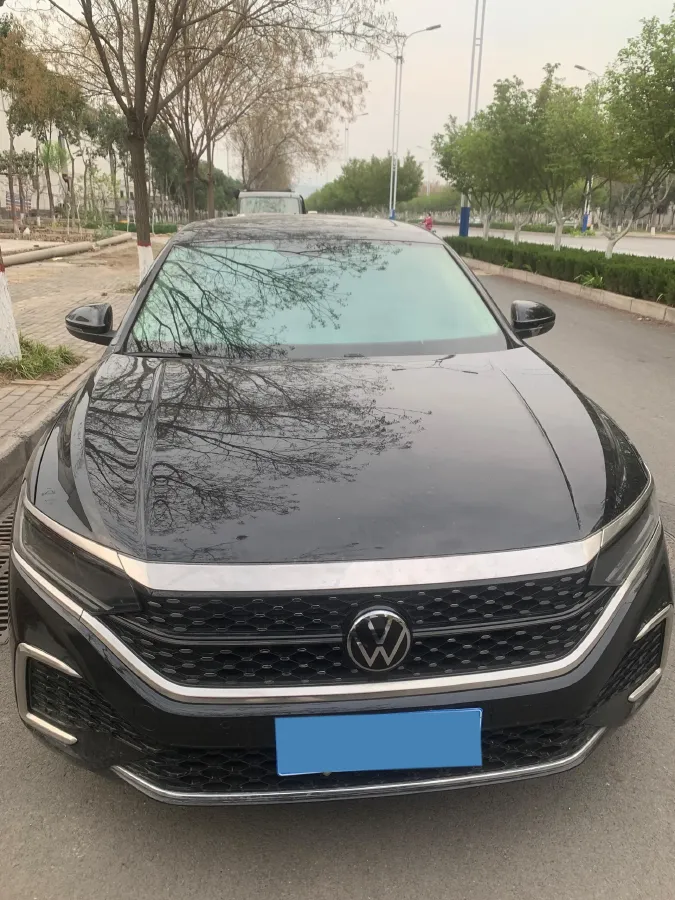 2023 Volkswagen Passat 2.0T 186HP L4 7DCT,autocango,china used car exporter,china ev exporter,chinese used car exporter,chinese used ev exporter