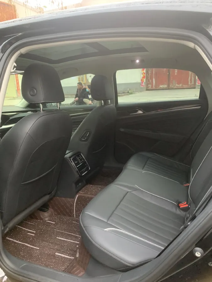 2023 Volkswagen Passat 2.0T 186HP L4 7DCT,autocango,china used car exporter,china ev exporter,chinese used car exporter,chinese used ev exporter