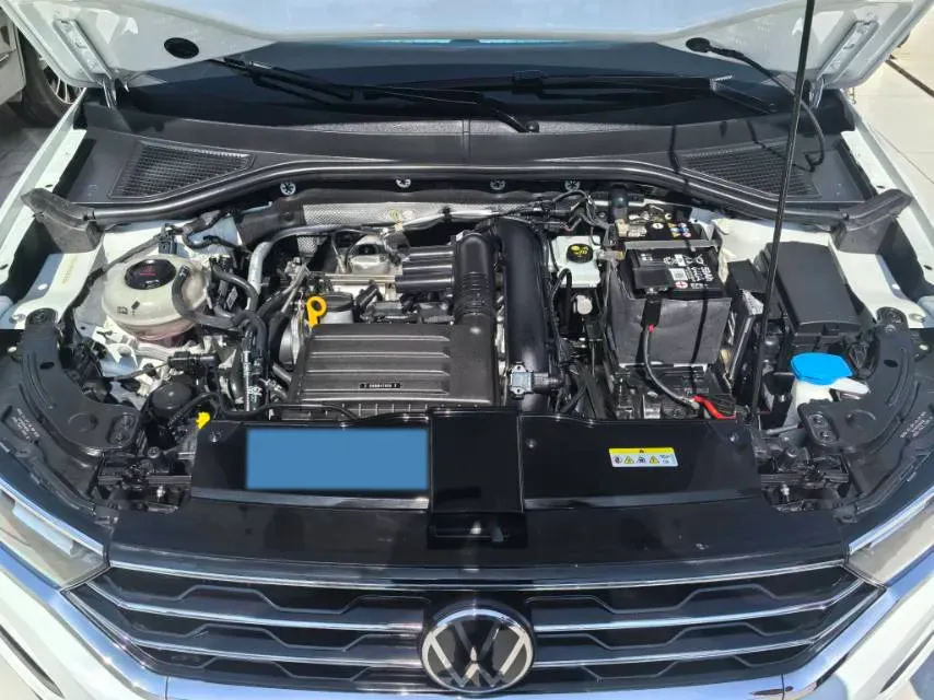 2021 Volkswagen T-Roc 1.4T 150HP L4 7DCT,autocango,china used car exporter,china ev exporter,chinese used car exporter,chinese used ev exporter