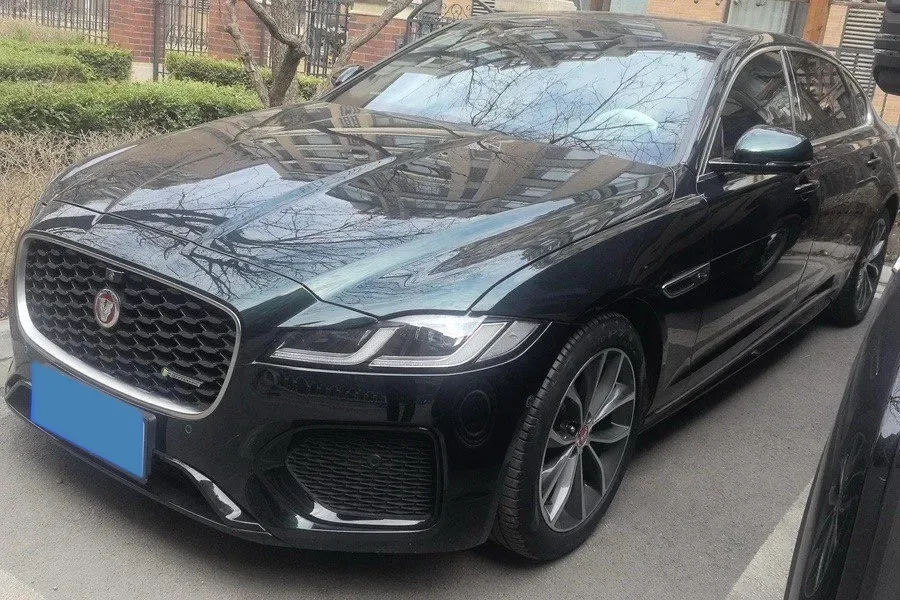 2023 Jaguar XFL 2.0T 250HP L4 8AT,autocango,china used car exporter,china ev exporter,chinese used car exporter,chinese used ev exporter