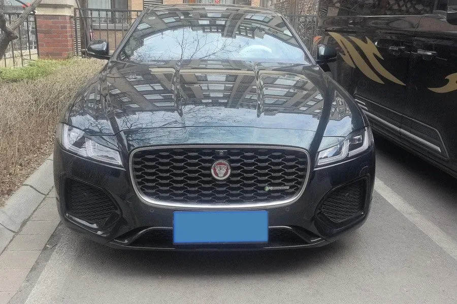 2023 Jaguar XFL 2.0T 250HP L4 8AT,autocango,china used car exporter,china ev exporter,chinese used car exporter,chinese used ev exporter