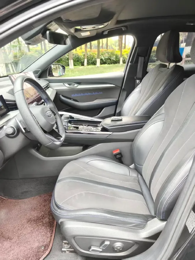 2025 Geely Preface 2.0T 238HP L4 8AT,autocango,china used car exporter,china ev exporter,chinese used car exporter,chinese used ev exporter