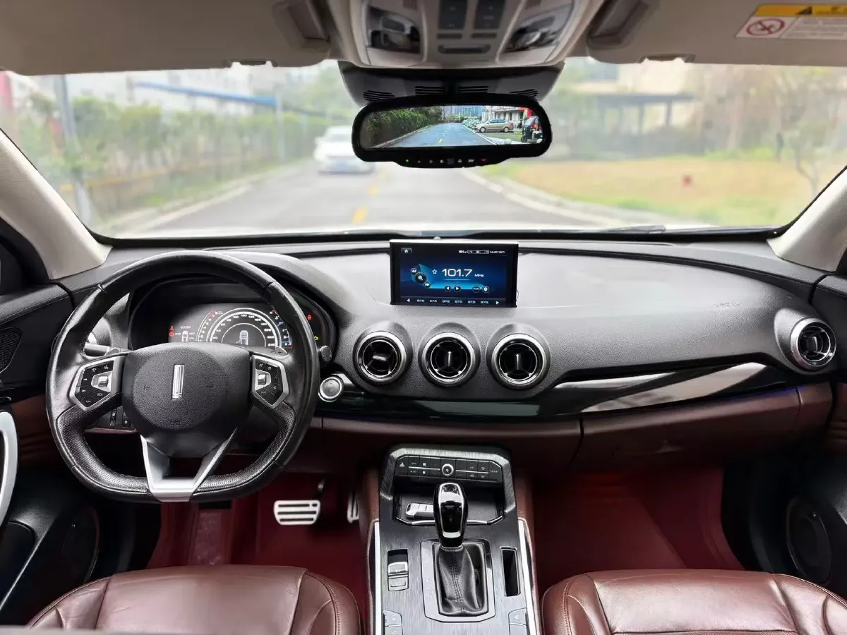 2017 WEY VV7 2.0T 234HP L4 7DCT,autocango,china used car exporter,china ev exporter,chinese used car exporter,chinese used ev exporter