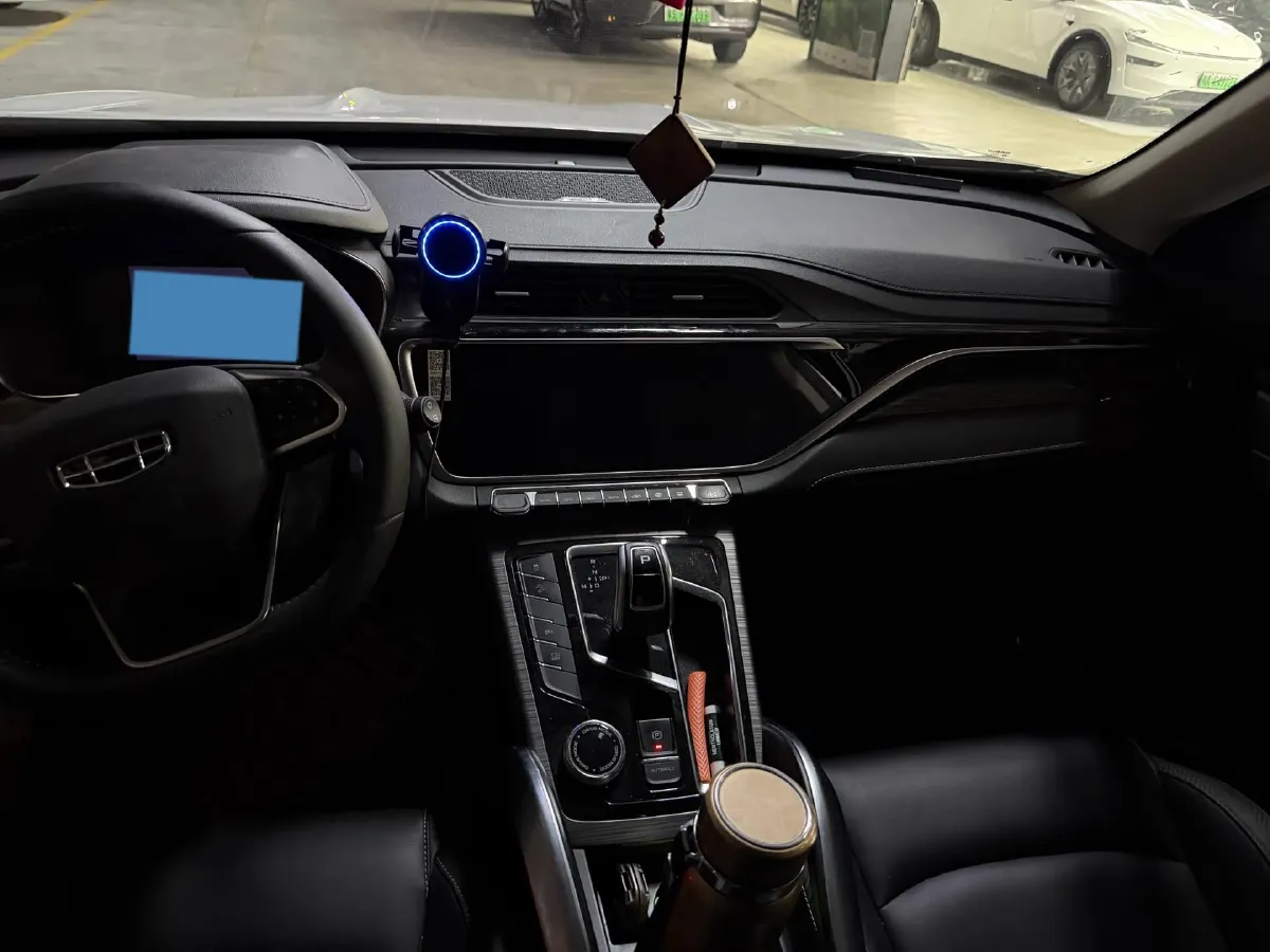 2020 Geely Azkarra 1.8T 184HP L4 7DCT,autocango,china used car exporter,china ev exporter,chinese used car exporter,chinese used ev exporter