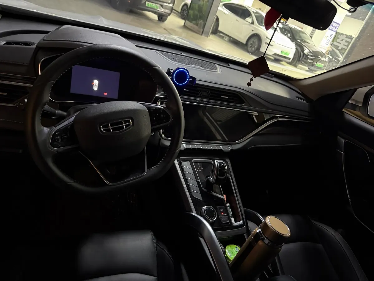 2020 Geely Azkarra 1.8T 184HP L4 7DCT,autocango,china used car exporter,china ev exporter,chinese used car exporter,chinese used ev exporter