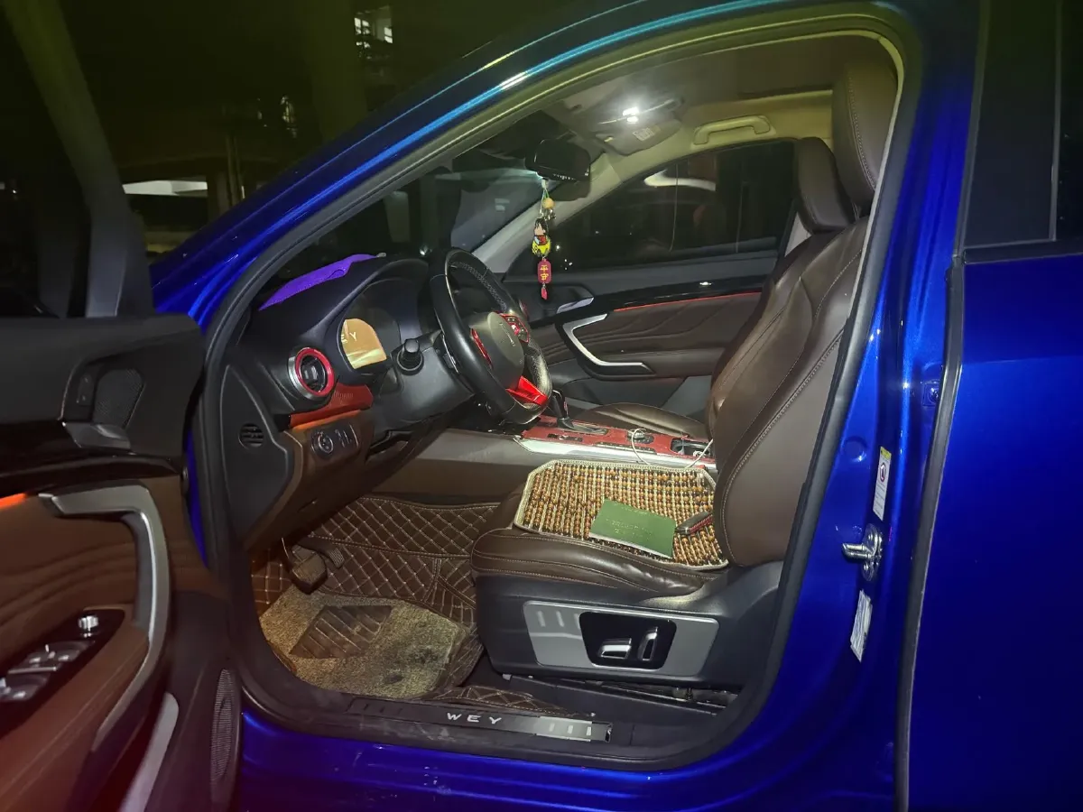 2017 WEY VV7 2.0T 234HP L4 7DCT,autocango,china used car exporter,china ev exporter,chinese used car exporter,chinese used ev exporter