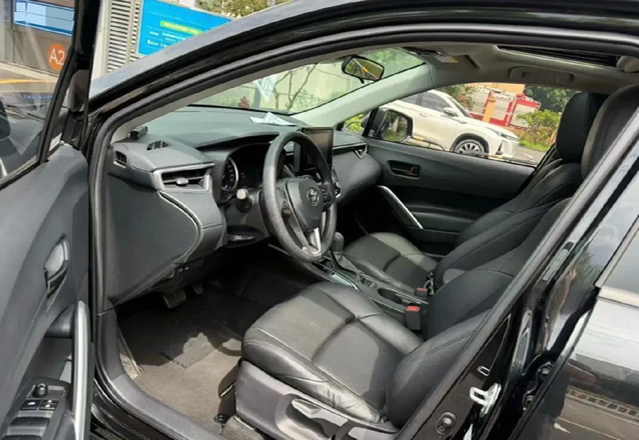 2022 Toyota Frontlander 2.0L 171HP L4 CVT,autocango,china used car exporter,china ev exporter,chinese used car exporter,chinese used ev exporter