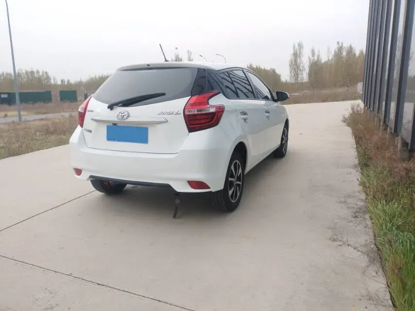2017 Toyota Yaris L 1.5L 107HP L4 CVT,autocango,china used car exporter,china ev exporter,chinese used car exporter,chinese used ev exporter