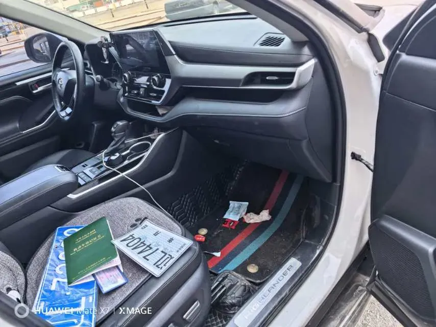 2022 Toyota Highlander 2.5L 192HP L4 E-CVT Hybrid,autocango,china used car exporter,china ev exporter,chinese used car exporter,chinese used ev exporter