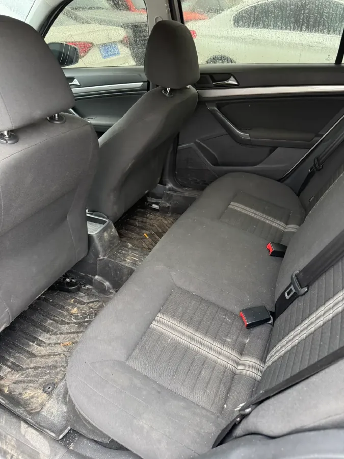 2019 Volkswagen T-Cross 1.5L 113HP L4 6AT,autocango,china used car exporter,china ev exporter,chinese used car exporter,chinese used ev exporter