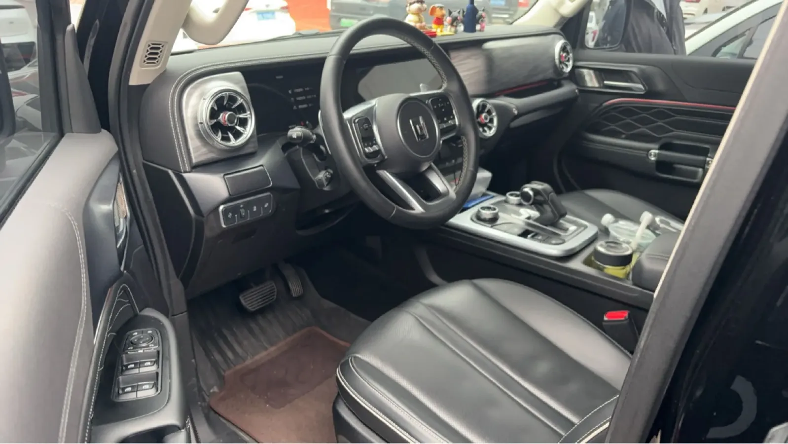 2023 Tank 300 2.0T 227HP L4 8AT,autocango,china used car exporter,china ev exporter,chinese used car exporter,chinese used ev exporter