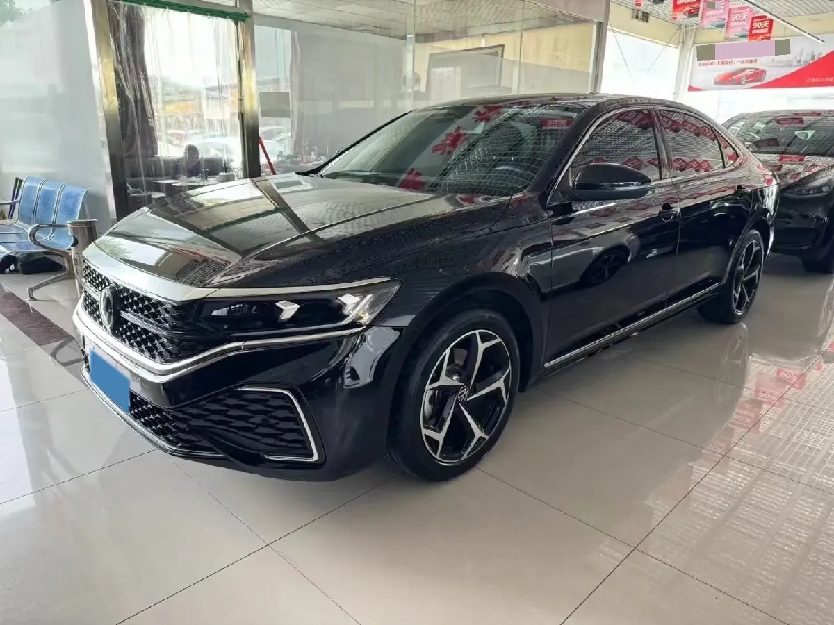 2024 Volkswagen Passat 2.0T 186HP L4 7DCT,autocango,china used car exporter,china ev exporter,chinese used car exporter,chinese used ev exporter