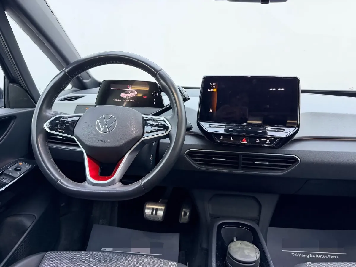 2024 Volkswagen ID.3 BEV 52.8KWH,autocango,china used car exporter,china ev exporter,chinese used car exporter,chinese used ev exporter