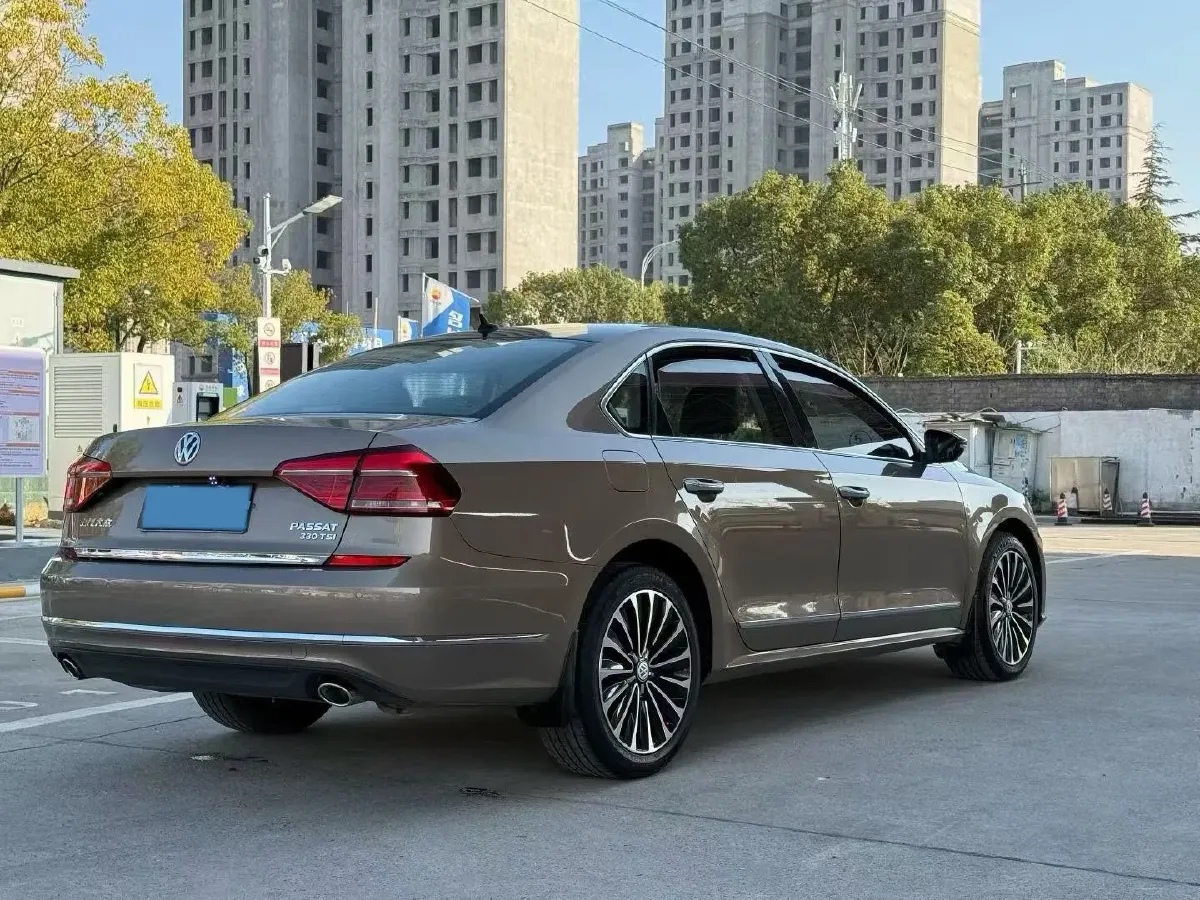 2017 Volkswagen Passat 1.8T 180HP L4 7DCT,autocango,china used car exporter,china ev exporter,chinese used car exporter,chinese used ev exporter