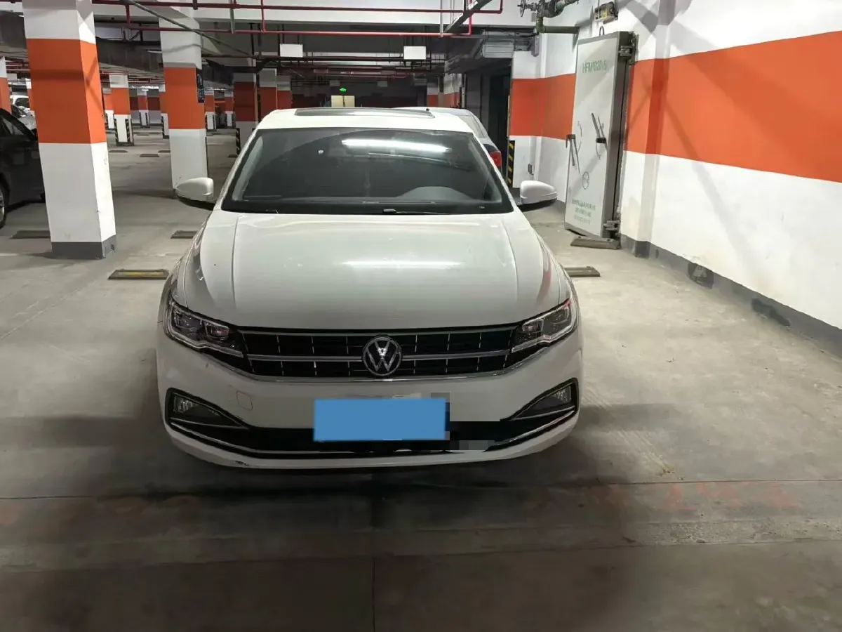 2021 Volkswagen Bora 1.5L 113HP L4 6AT,autocango,china used car exporter,china ev exporter,chinese used car exporter,chinese used ev exporter
