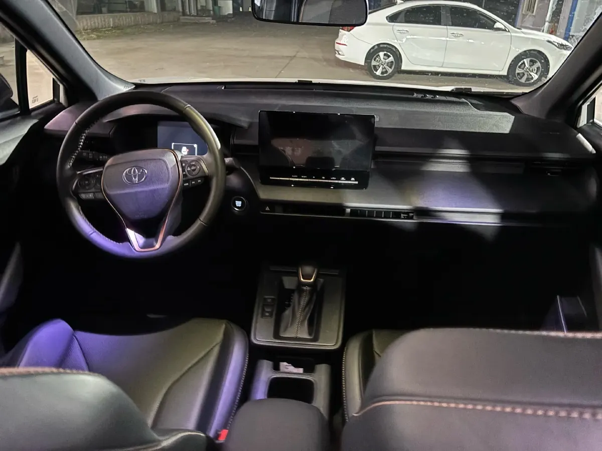 2026 Toyota Corolla Cross 2.0L 171HP L4 CVT,autocango,china used car exporter,china ev exporter,chinese used car exporter,chinese used ev exporter