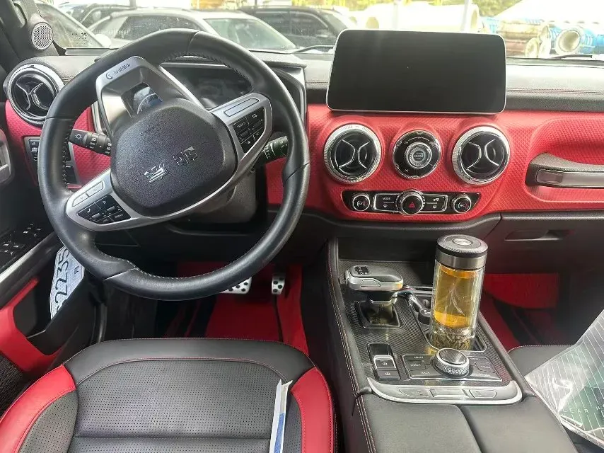 2021 Beijing BJ40 2.0T 163HP L4 8AT,autocango,china used car exporter,china ev exporter,chinese used car exporter,chinese used ev exporter