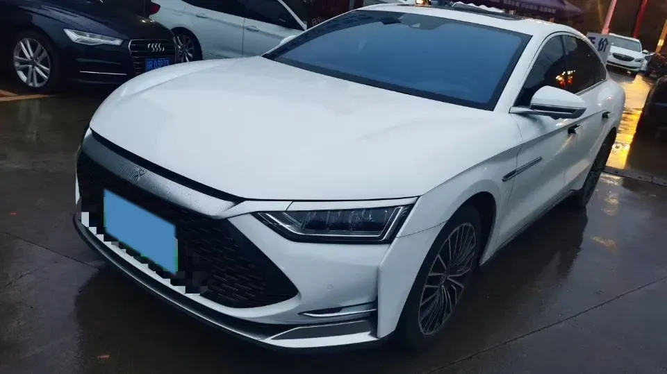 2020 WEY VV7 2.0T 227HP L4 7DCT PHEV,autocango,china used car exporter,china ev exporter,chinese used car exporter,chinese used ev exporter