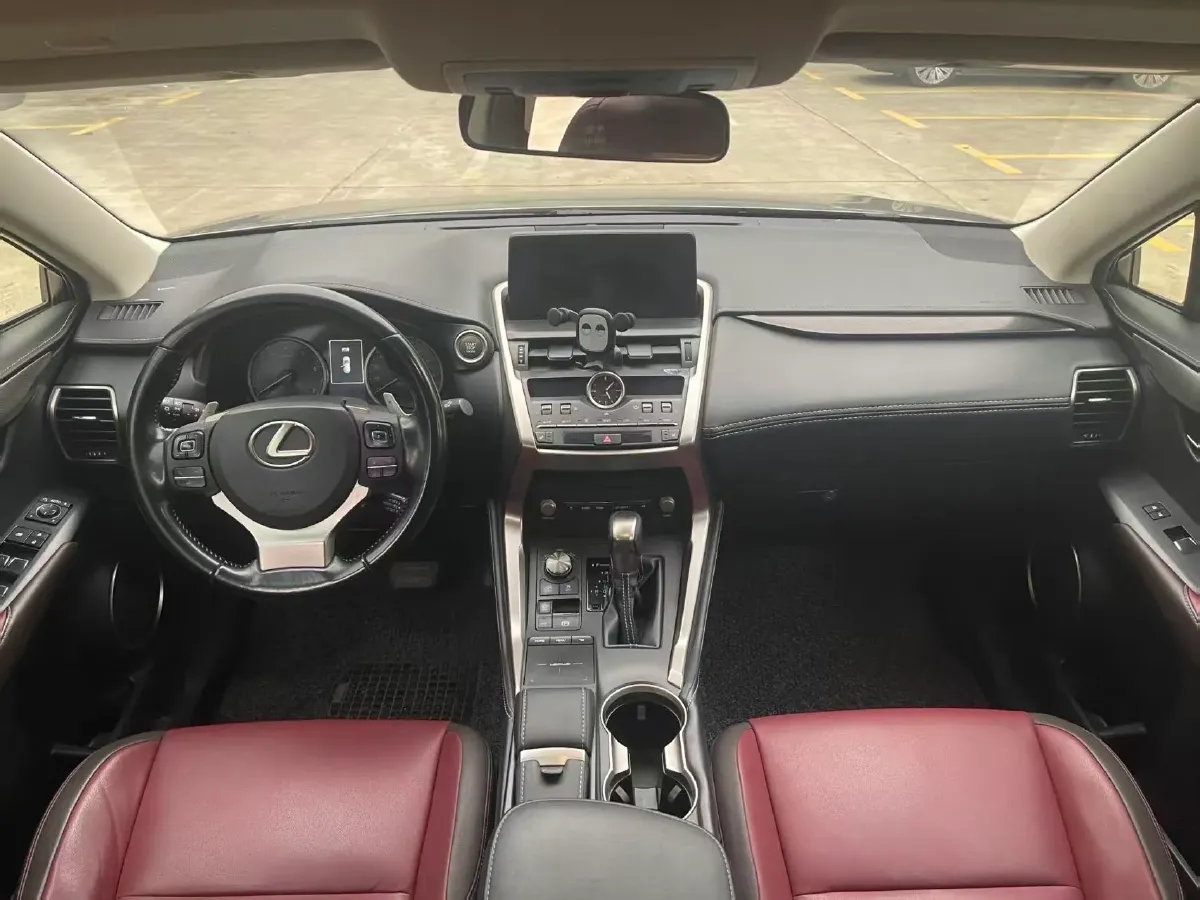 2017 Lexus NX 2.0L 150HP L4 CVT,autocango,china used car exporter,china ev exporter,chinese used car exporter,chinese used ev exporter