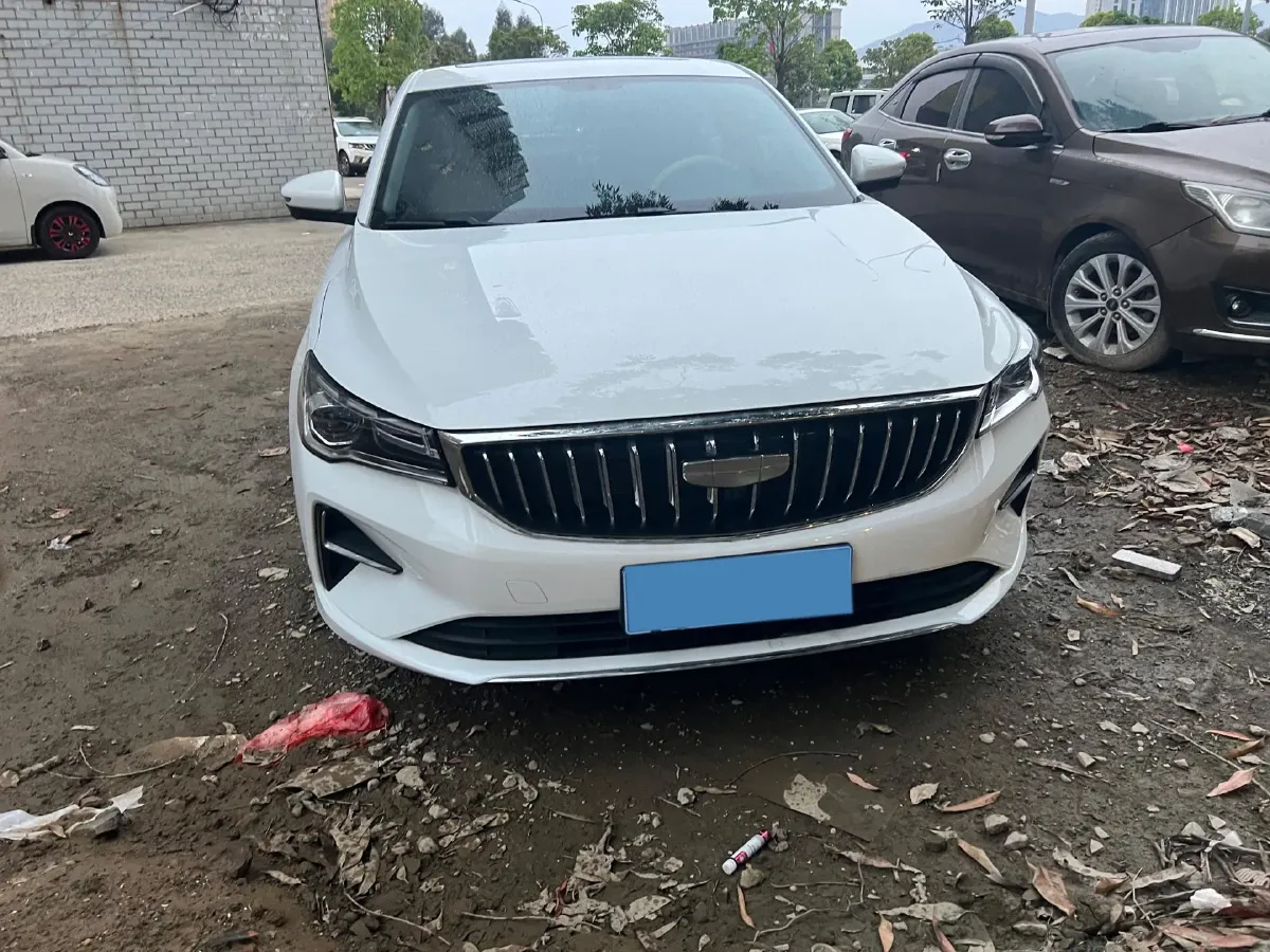2025 Geely Emgrand 1.5L 127HP L4 CVT,autocango,china used car exporter,china ev exporter,chinese used car exporter,chinese used ev exporter