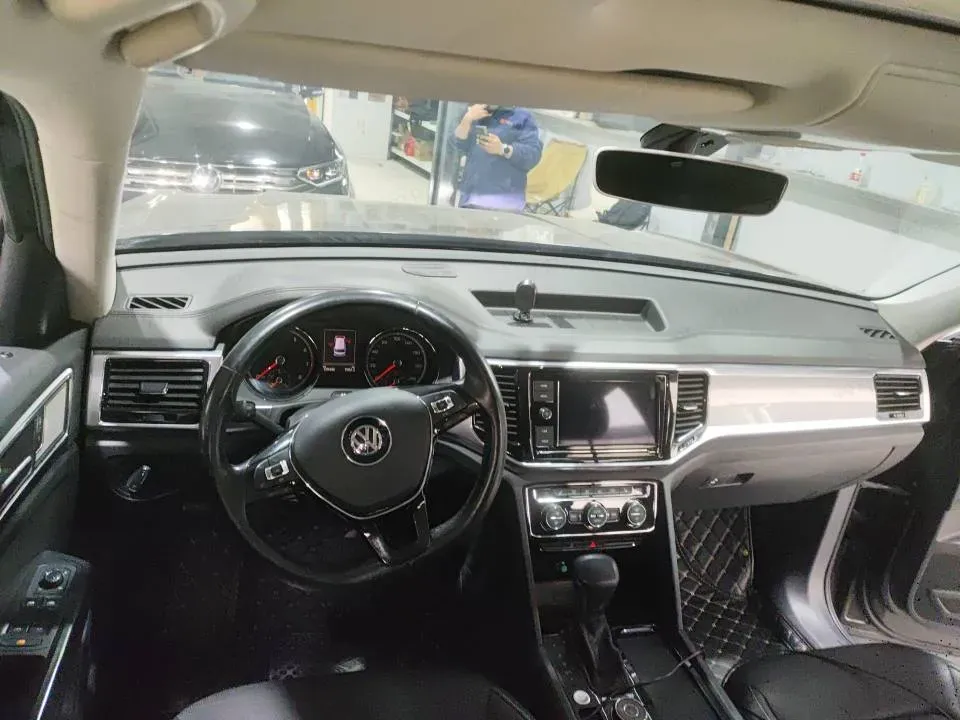 2019 Volkswagen Teramont 2.5T 299HP V6 7DCT,autocango,china used car exporter,china ev exporter,chinese used car exporter,chinese used ev exporter